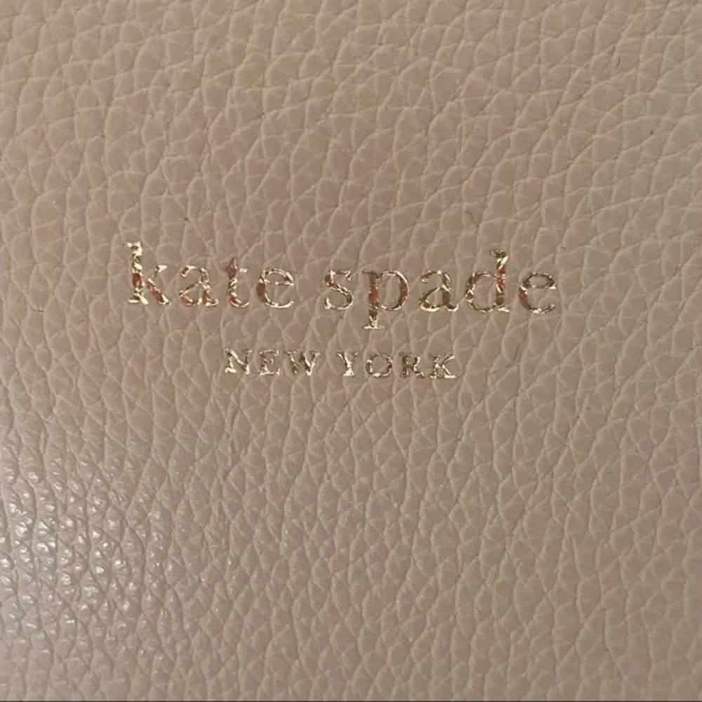 Kate Spade Cream Tan Leather Medium Top Zip Structured Tote Satchel Bag